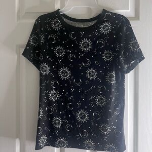 No boundaries Sun and Moon Top